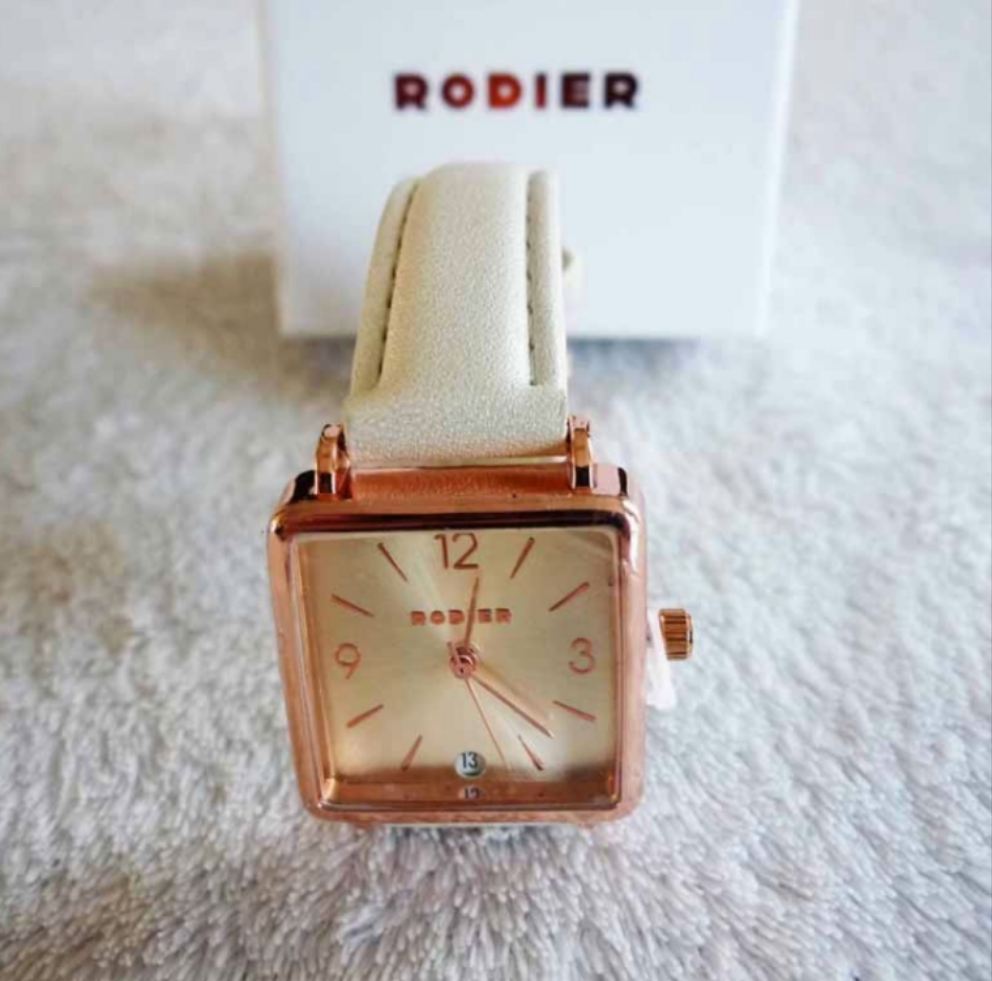 Montre Rodier blanc cassé