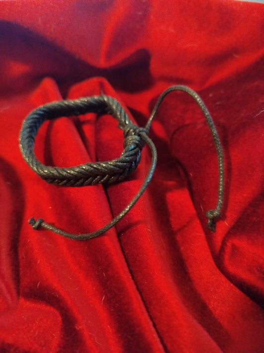 Bracelet tressé neuf | Design and Company