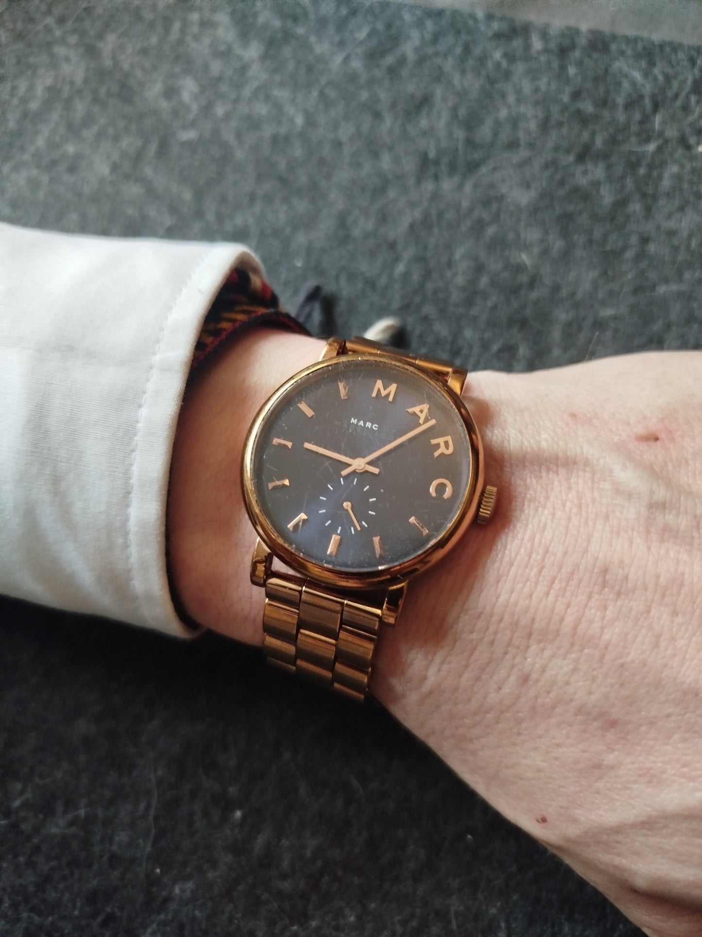 Montre Marc Jacobs de seconde main.