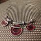 Collier seconde main formes rondes rouge