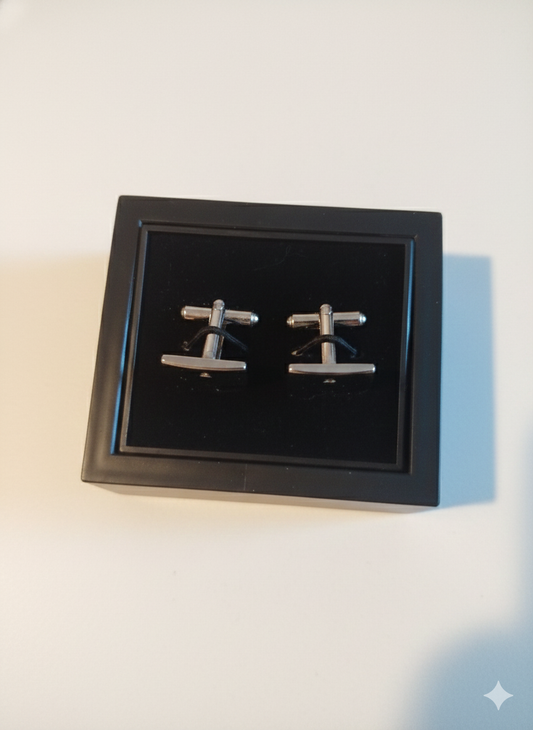 Boutons de manchettes en argent neuve 