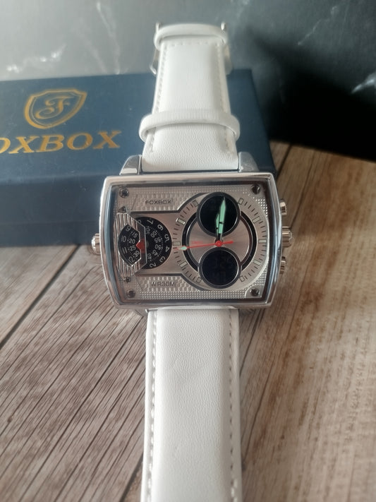 Montre foxbox RE- 34950 modèle blanche ( neuve )