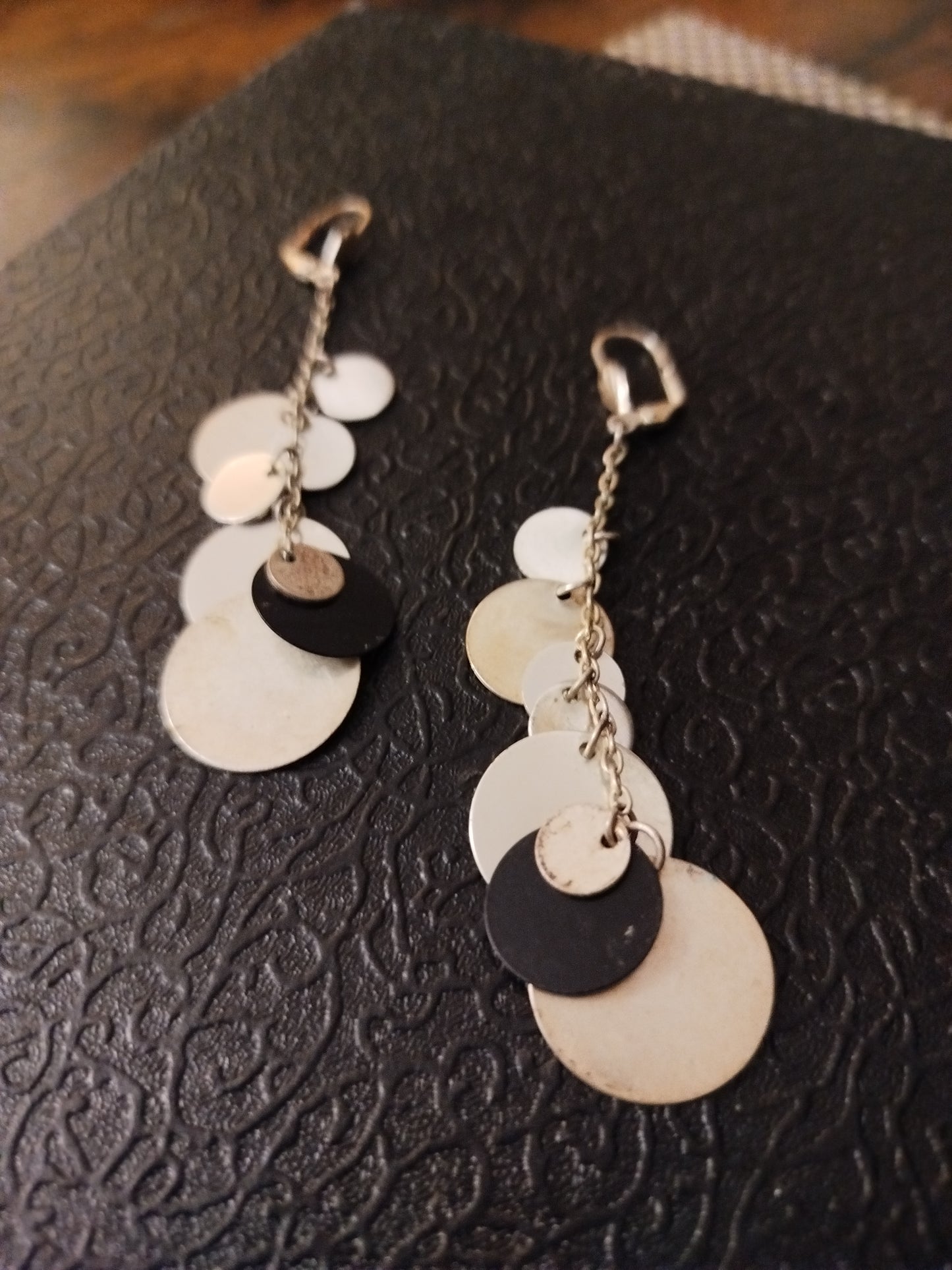 Bijoux boucle d'oreilles de seconde main
