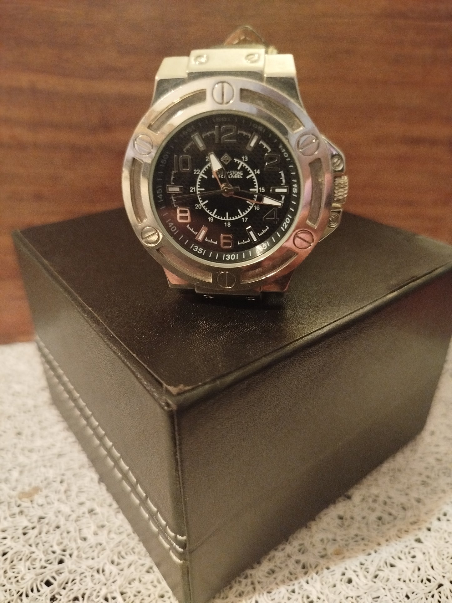 Montre Timothy stone homme seconde main