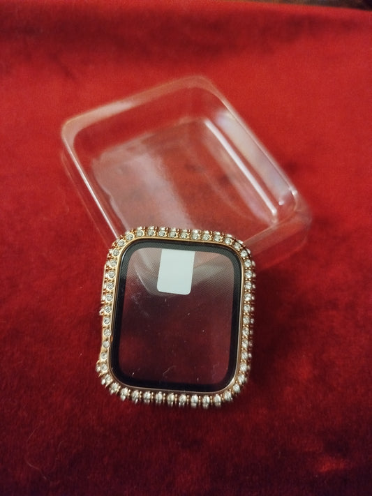Coque de protection neuve pour apple watch ( femme ) .