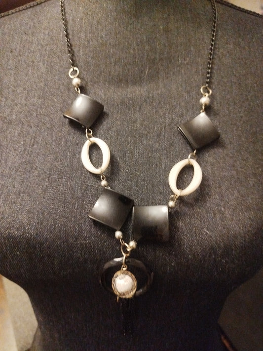 Collier fantaisie " Maraboute "