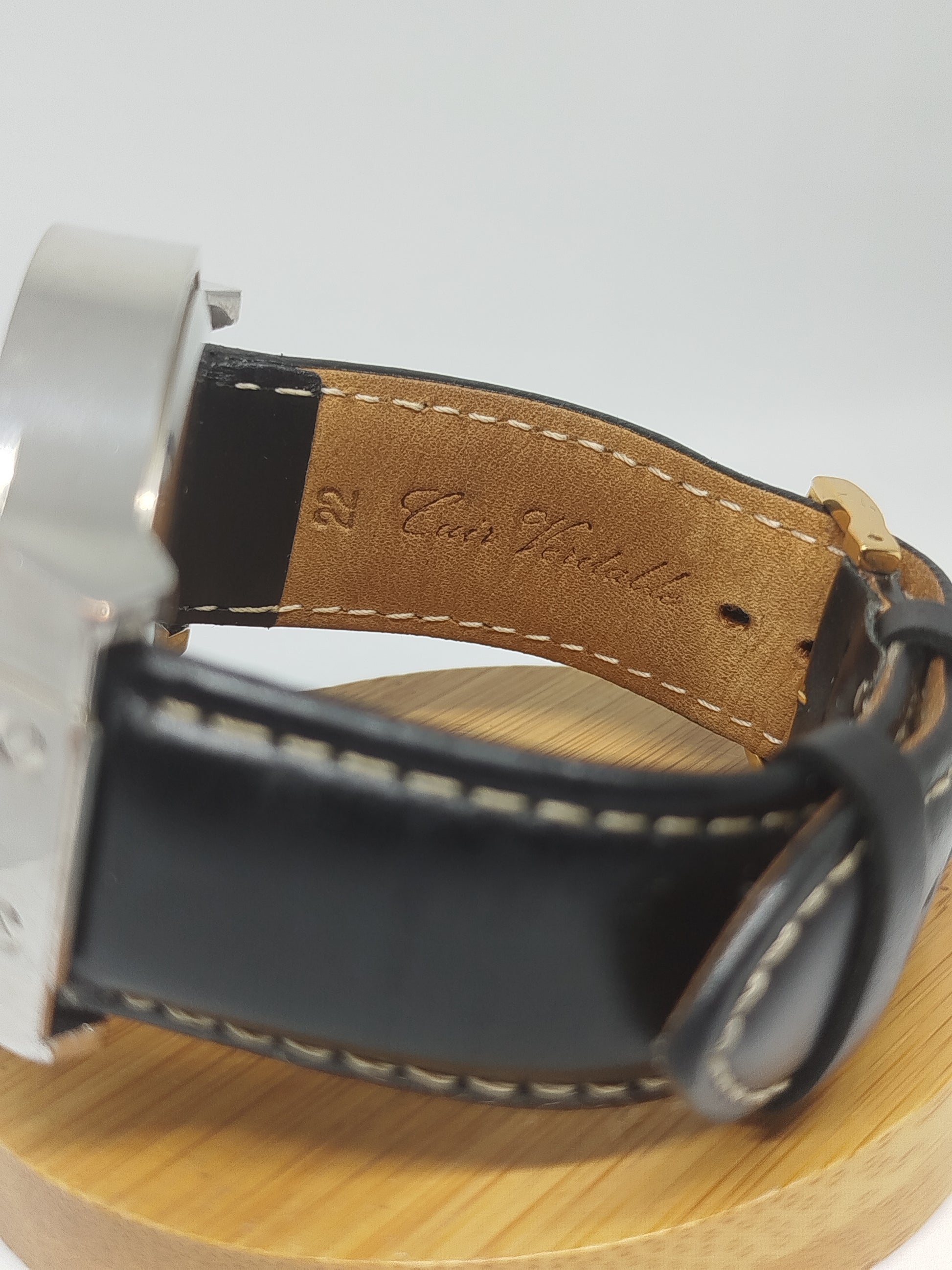 Montre Timothy stones 