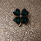 Broche trèfle st Patrick neuve .