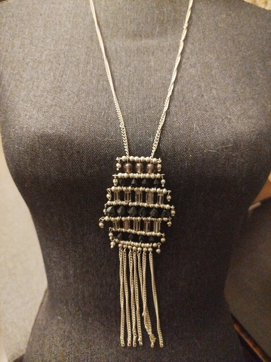 Collier fantaisie " la demoiselle "